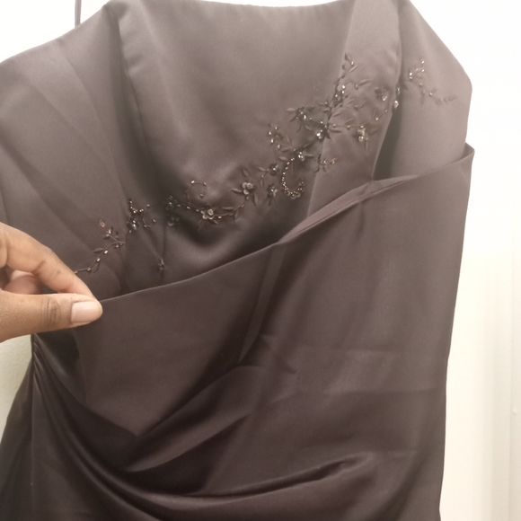 Evening gown - Picture 16 of 17